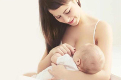 Ảnh gái xinh cho con bú đẹp nhất