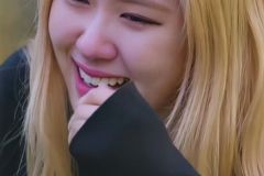 anh-rose-blackpink-buon-5