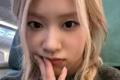 anh-rose-cam-dien-thoai-1