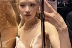 anh-rose-cam-dien-thoai-23