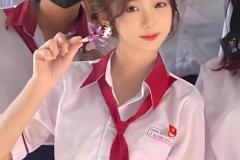 ảnh gái cấp 2 chụp cùng hội bạn thân