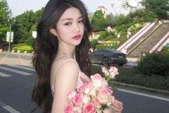 ảnh gái xinh 2k cầm hoa hồng
