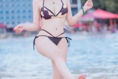 gái đẹp cosplay bikini tinh nghịch