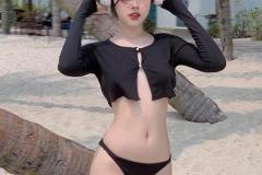 nét đẹp rạng ngời của gái tiktok mặc bikini