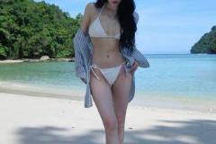 ảnh đẹp của cô gái tiktok mặc bikini