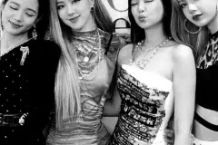 hinh-anh-BlackPink-den-trang-7