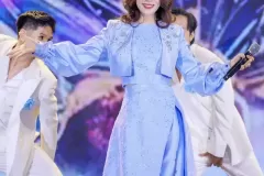 hinh-anh-ca-si-my-tam-moi-nhat-9