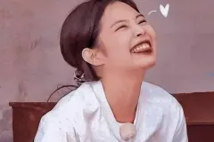 hinh-anh-jennie-cuoi-3