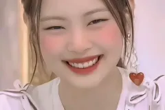 hinh-anh-jennie-cuoi-5