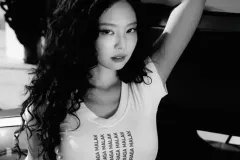 anh-jennie-trang-den-5