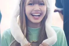 hinh-lisa-cuoi-3