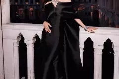 anh-lisa-mac-vay-13
