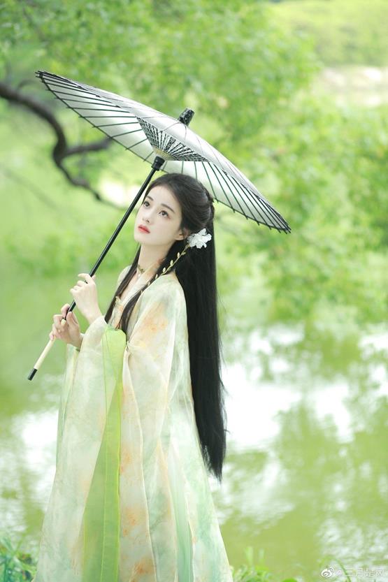 gái cổ trang xinh đẹp