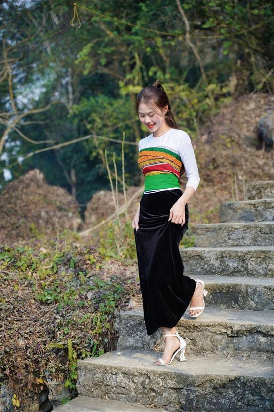 gái xinh dân tộc Mường dịu dàng 
