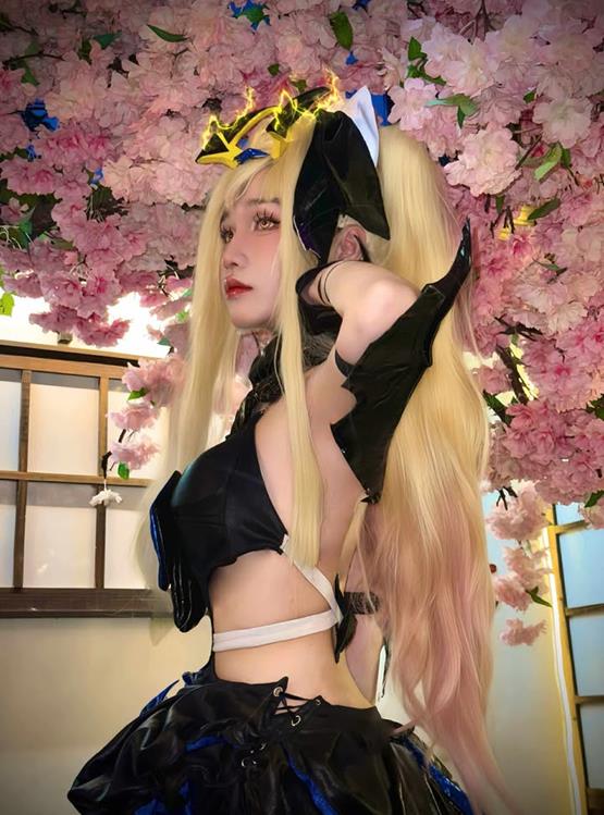 gái liên quân cosplay gợi cảm