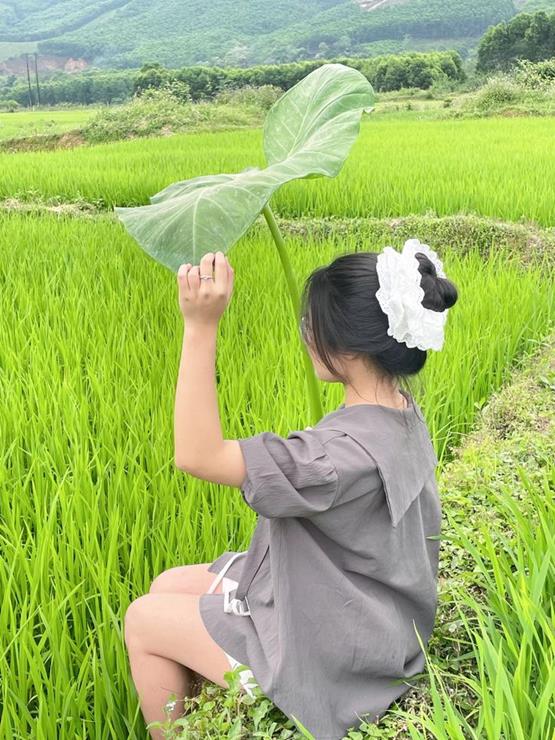 ảnh gái 2k1 quay lưng đẹp