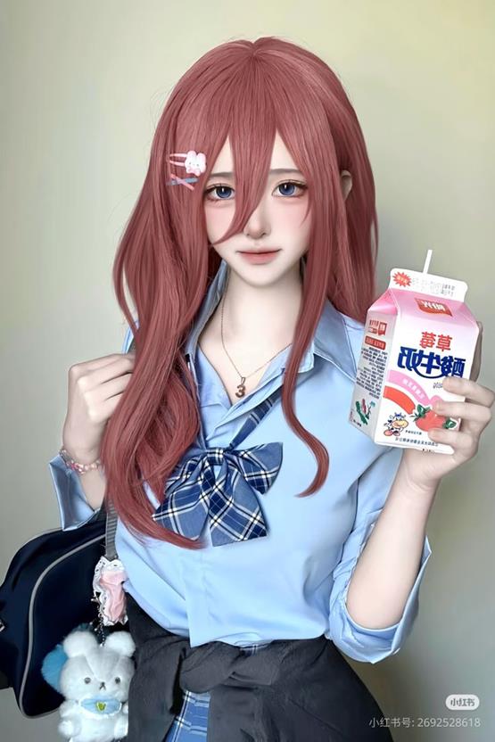 ảnh gái mạng cosplay đôi mắt to tròn