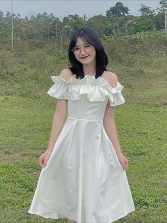 sự cute trong ảnh gái 18 đeo kính