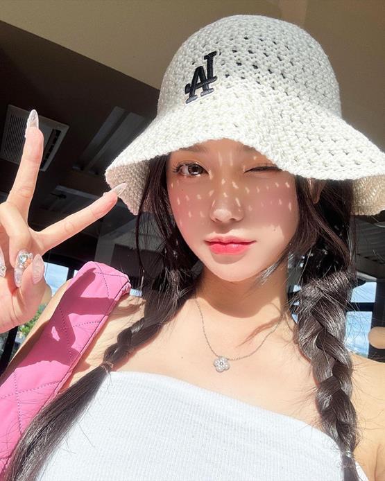 gái xinh 2k5 selfie đẹp
