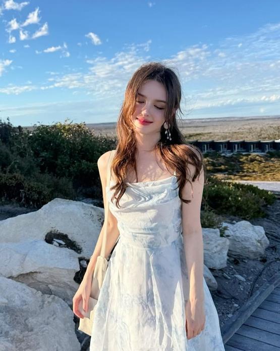 gái xinh instagram dịu dàng dưới nắng vàng