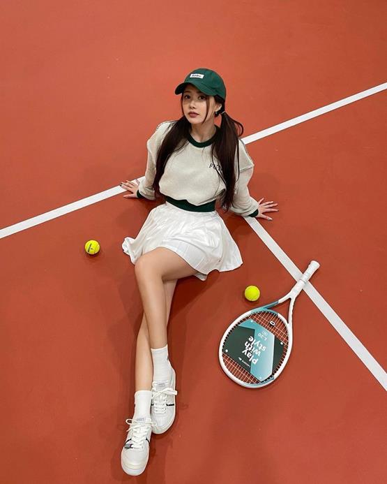 gái xinh 2001 chơi tennis đẹp