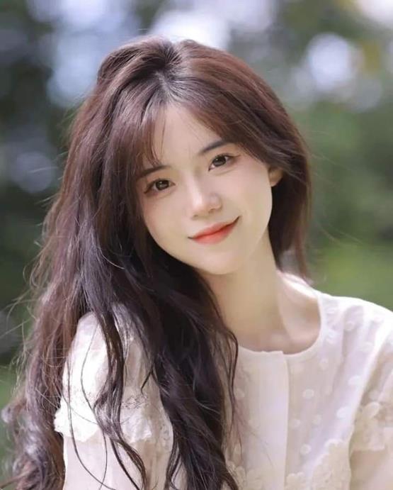 ảnh gái xinh 2005 mỉm cười nhẹ nhàng