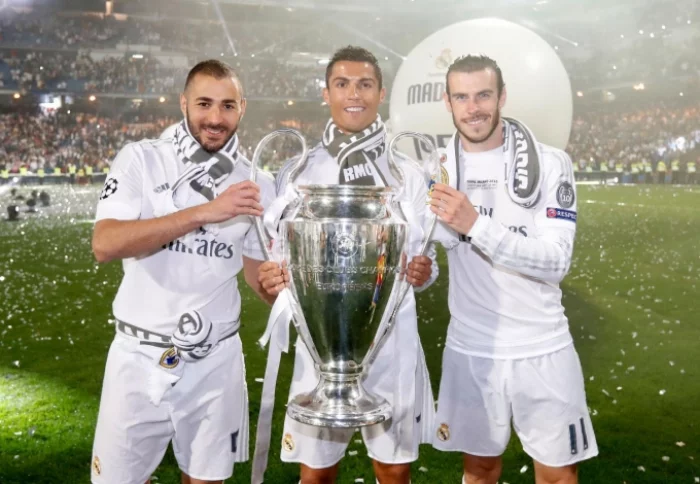 Ảnh Bale ăn mừng cùng Ronaldo và Benzema