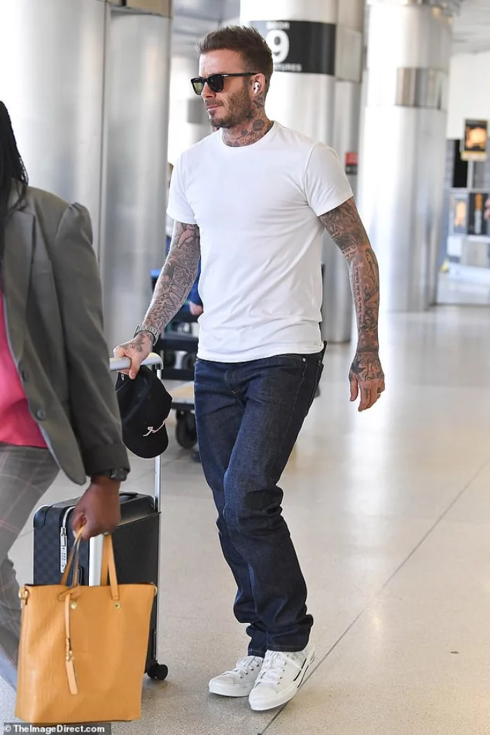 Ảnh Beckham đẹp đời thường cùng phong cách năng động.