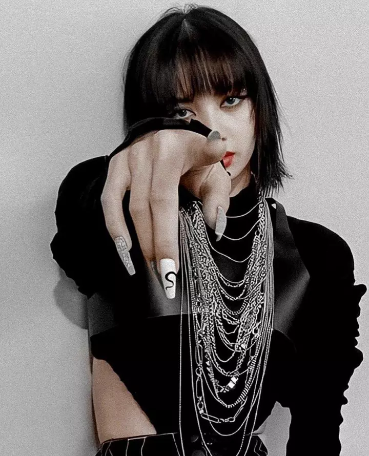Lisa – Phong cách hiphop cực cháy