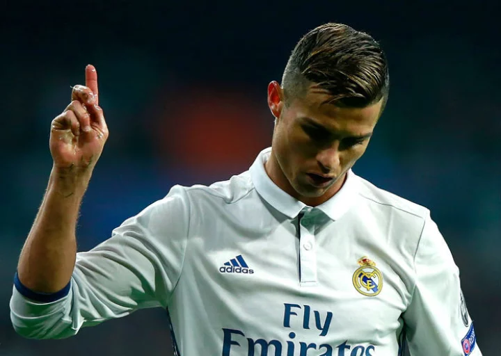 ảnh Ronaldo ở Real