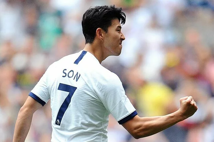 Ảnh Son Heung ngầu khi dẫn dắt hàng công Tottenham.