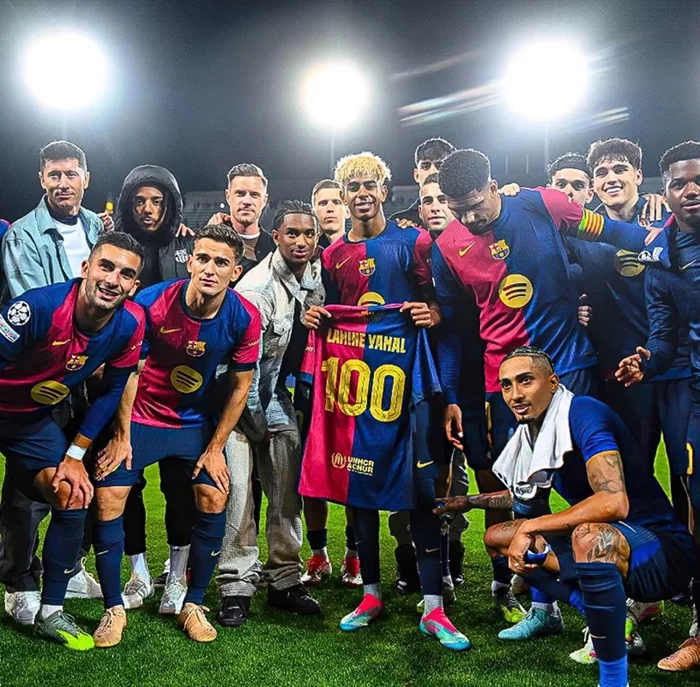 khoảnh khắc anh thi đấu tại Camp Nou