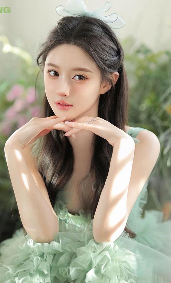 Chân dung nữ Việt Nam phong cách thơ mộng