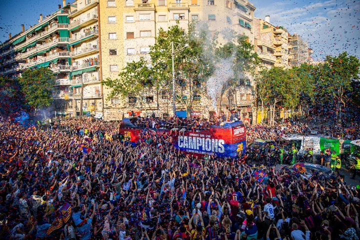 Ảnh Đẹp Barca Ngoài Sân Cỏ