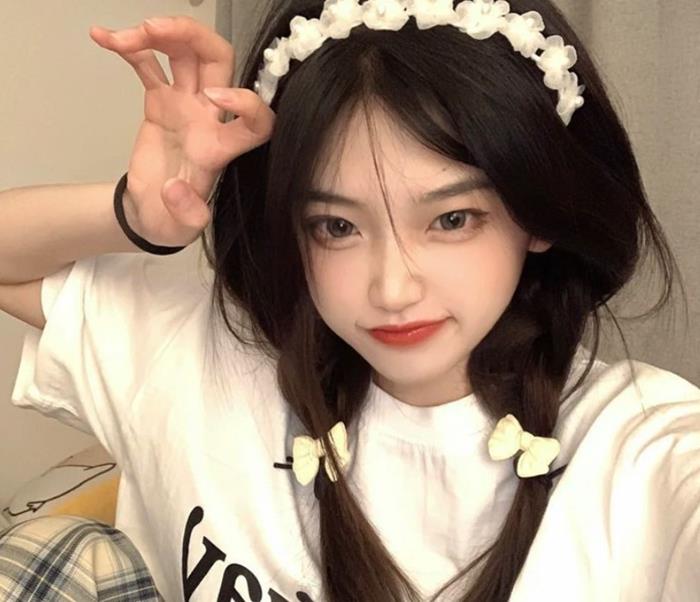 ảnh gái đẹp tóc dài 17 tuổi cute
