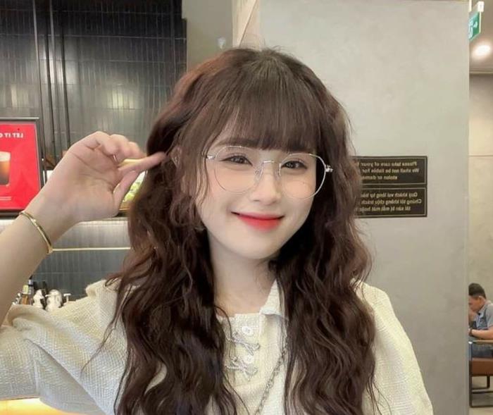 [Gái Xinh Đeo Kính] +1001 Ảnh Gái Đẹp Đeo Mắt Kính Cute, Dễ Thương
