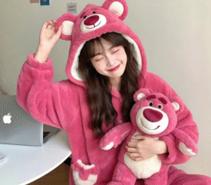 ảnh gái xinh mặc đồ ngủ