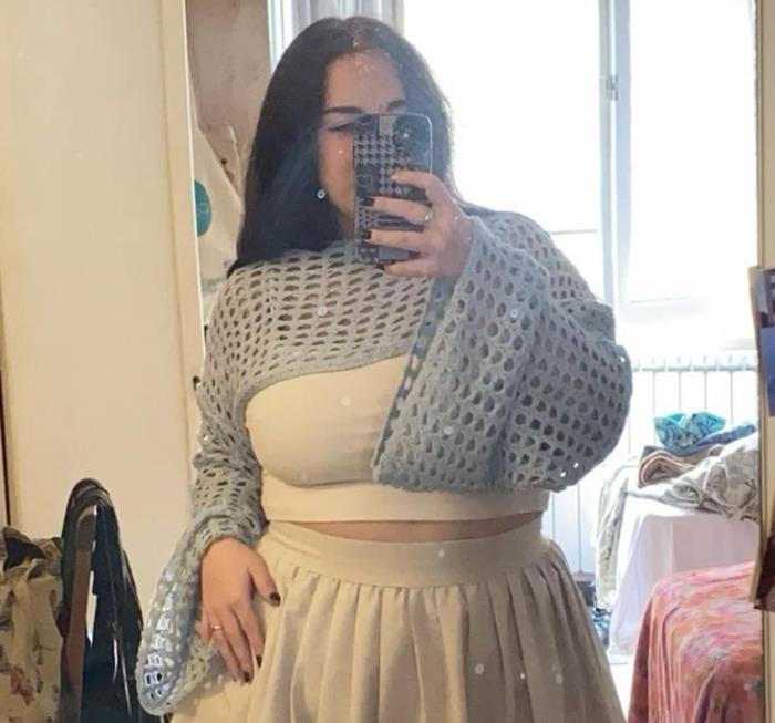hình cô gái mập selfie quyến rũ