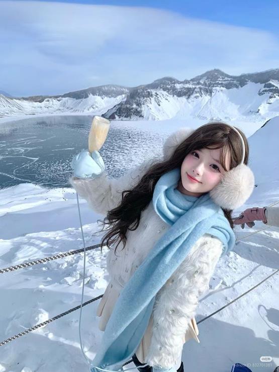 cô gái và mùa đông cute