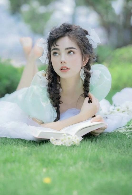 Hình gái tây đẹp ngọt ngào