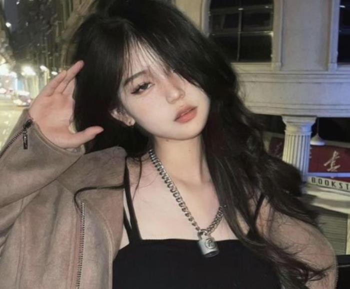 ảnh gái xinh 2024