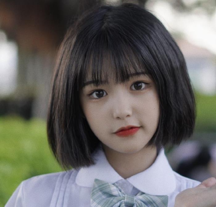 ảnh gái xinh tóc ngắn cute