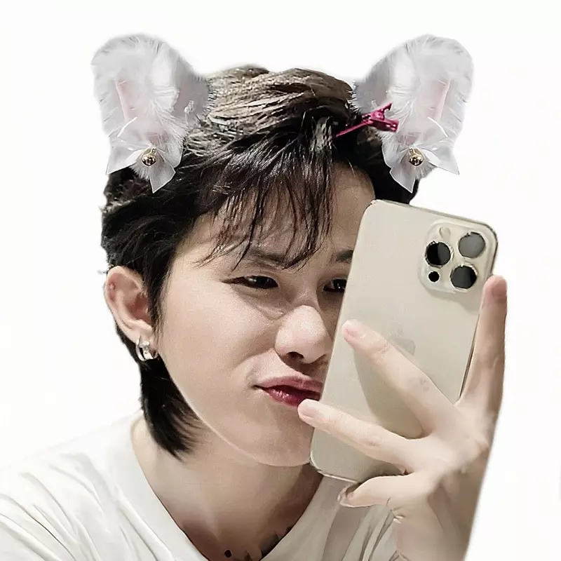 Những Hình Ảnh Chụp Trước Gương Của Jack J97 Đậm Chất Cute, Đáng Yêu