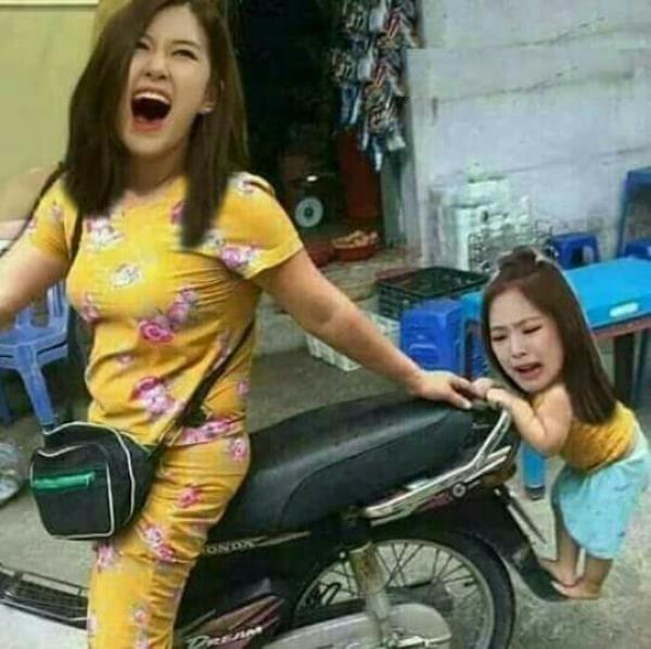 Ảnh chế con gái - nhóm nhạc blackpink hài hước