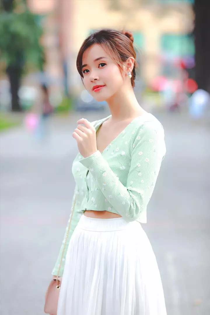 Bikini Midu – Khi “Ngọc Nữ” Biến Hóa