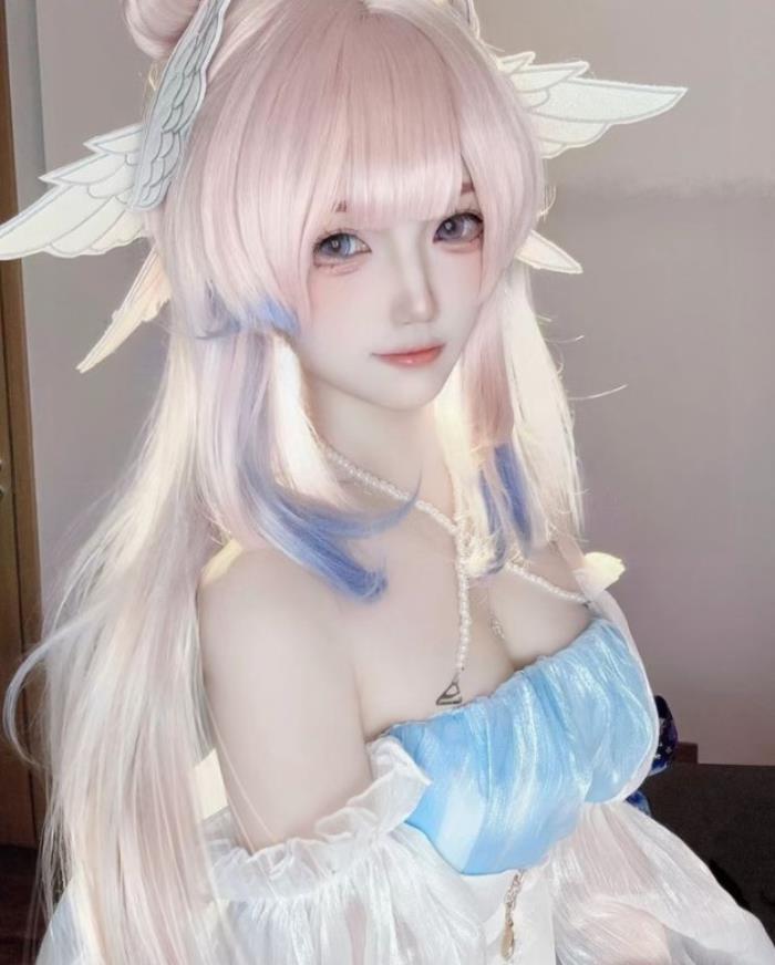 hình gái ngực đẹp cosplay cute