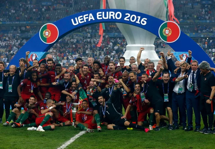 Euro 2016: Ronaldo cùng đồng đội vô địch châu Âu