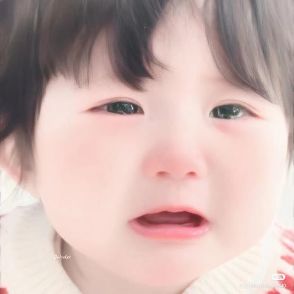Hình bé khóc dễ thương nhất