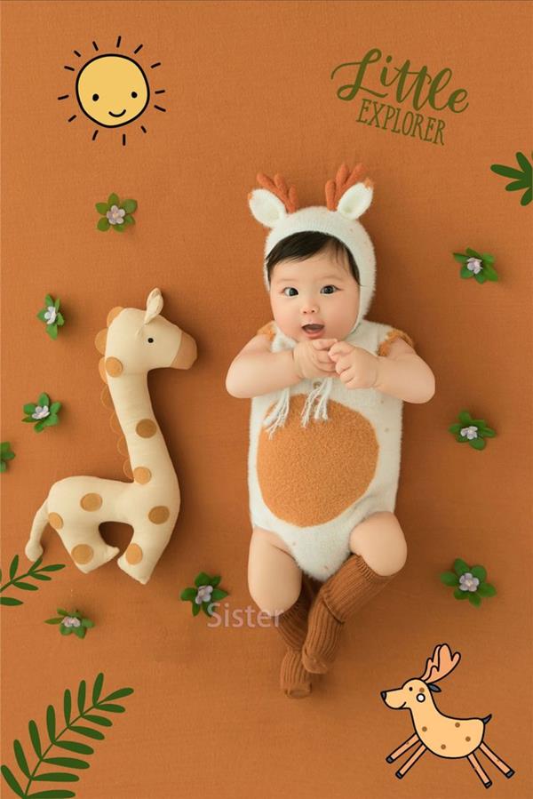Hình ảnh trẻ sơ sinh 1 tháng tuổi concept chụp ảnh cute