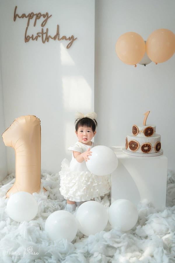 Ảnh sinh nhật bé gái đẹp